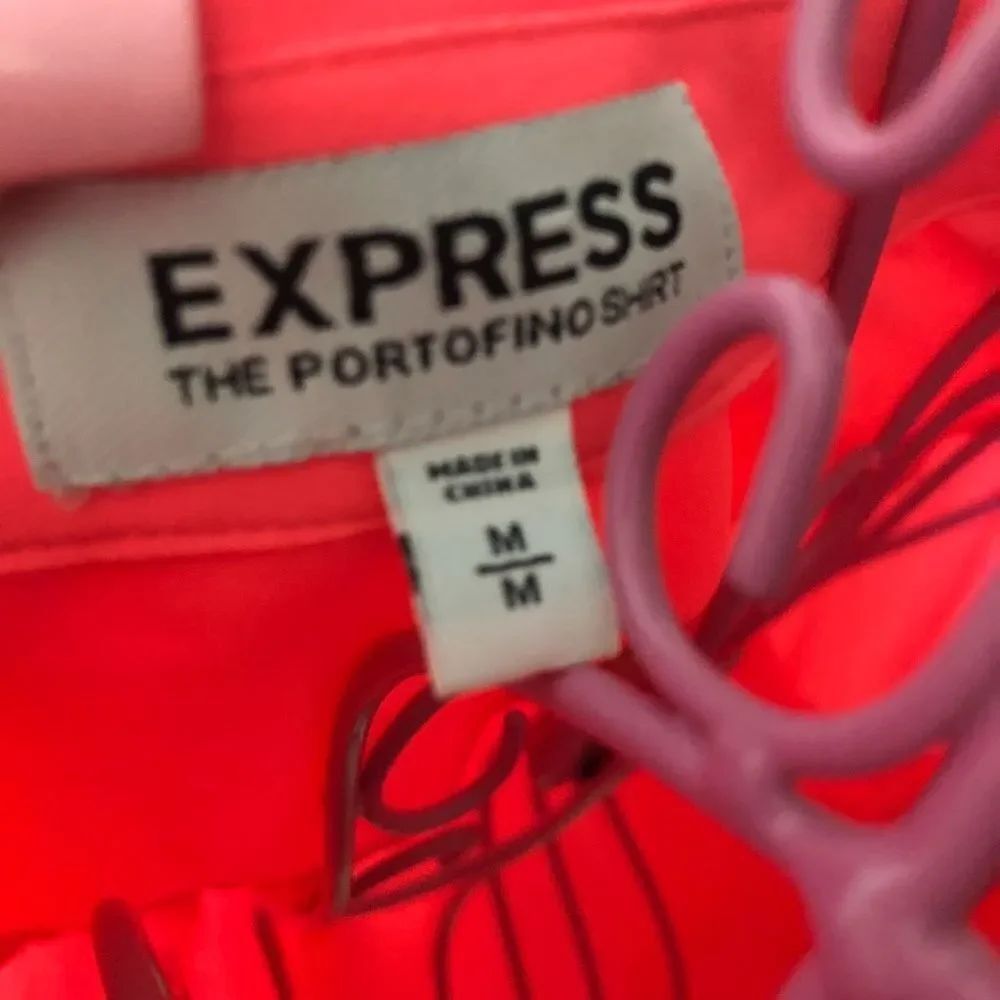 Express coral top . Size: M - Picture 4 of 5